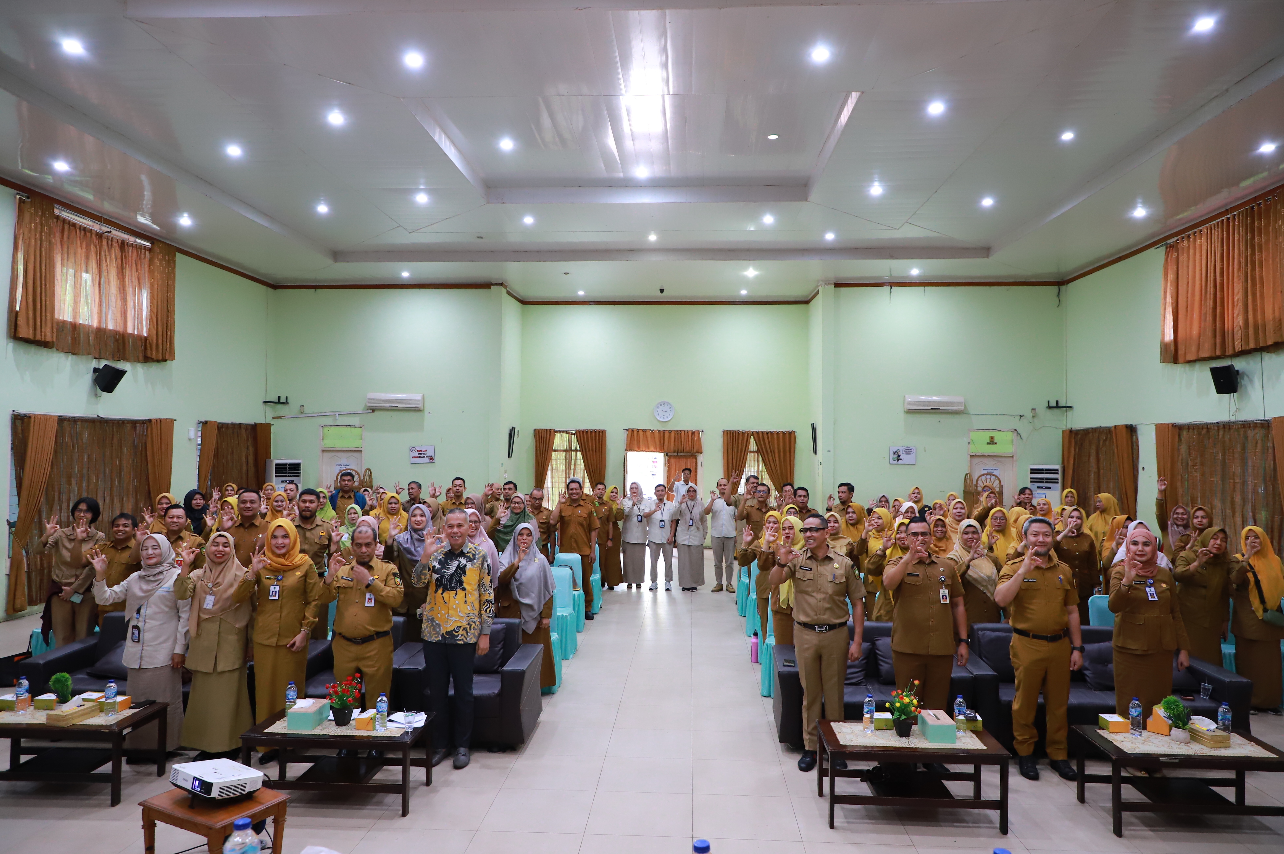 KADISKES PROV RIAU TEKANKAN PENTINGNYA INTEGRASI PRINSIP HAM DALAM PELAYANAN KESEHATAN