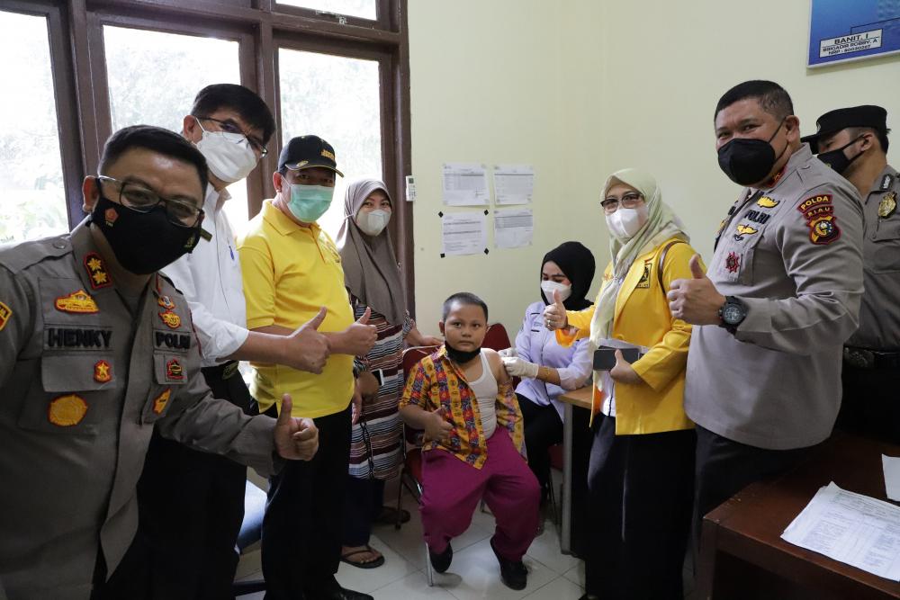 ILUNI UI Wilayah Riau Ikut Andil Percepat Vaksinasi Covid-19 untuk Masyarakat Riau