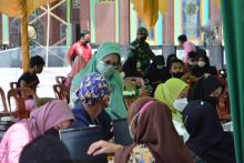 vaksinasi mesjid raya pekanbaru bersama DMI WIlayah Riau SKK Migas dan Kemenkes RI