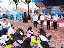 Gubri Syamsuar hadiri Gerakan Aksi Bergizi di halaman SMAN 8 Pekanbaru, Rabu (26/10/2022).
