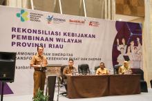 Rekonsiliasi Kebijakan Pembinaan Provinsi Riau, Pembinaan Wilayah di Provinsi Riau 