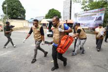 Simulasi Lapangan Penignkatan Kapasitas Tim Manajemen Krisis Kesehatan dan Tim TCK-EMT di Provinsi Riau